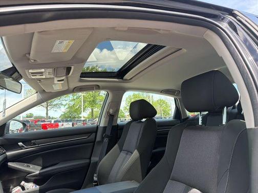 Crystal Black Pearl 2020 Honda Accord Hybrid EX