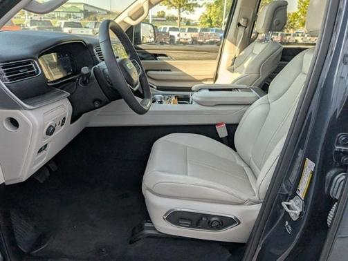 2024 Jeep Wagoneer L Series III