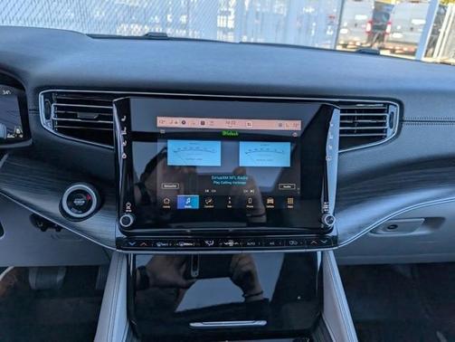 2024 Jeep Wagoneer L Series III