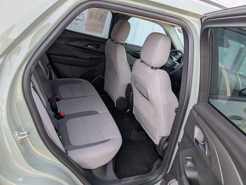 Green 2025 Chevrolet Trailblazer LT