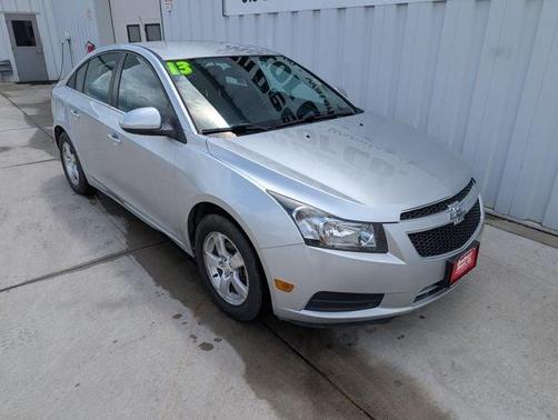 Silver Ice Metallic 2013 Chevrolet Cruze 1LT