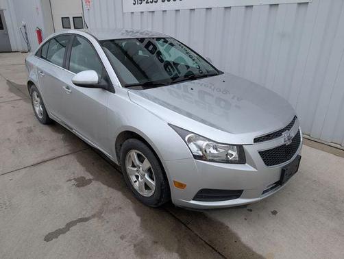 Silver Ice Metallic 2013 Chevrolet Cruze 1LT