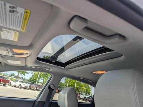 2022 Hyundai KONA Limited