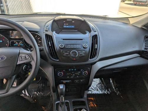 Ingot Silver 2017 Ford Escape SE