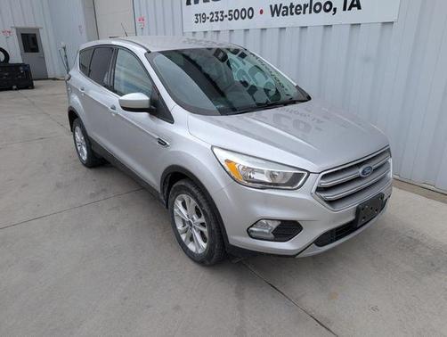 Ingot Silver 2017 Ford Escape SE
