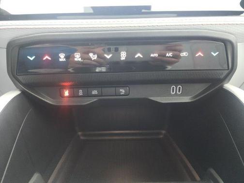 2026 Jeep Cherokee LAREDO/LIMITED