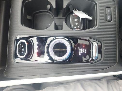 2026 Jeep Cherokee LAREDO/LIMITED