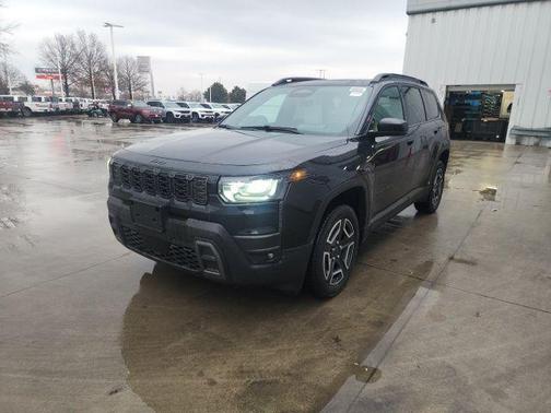 Diamond Black 2026 Jeep Cherokee LAREDO/LIMITED