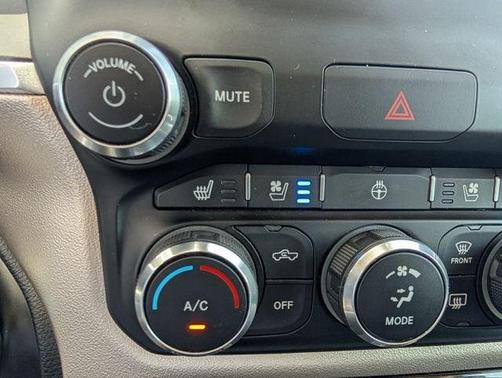 Delmonico Red Pearlcoat 2020 RAM 1500 Laramie