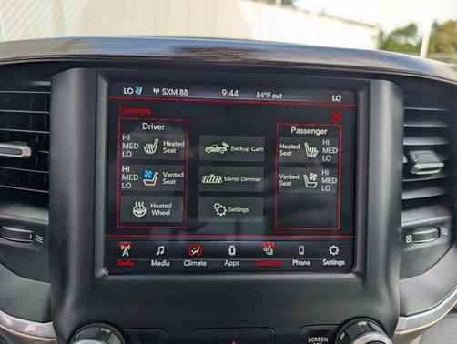 Delmonico Red Pearlcoat 2020 RAM 1500 Laramie