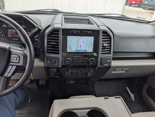 Blue Jeans Metallic 2019 Ford F-150 XLT