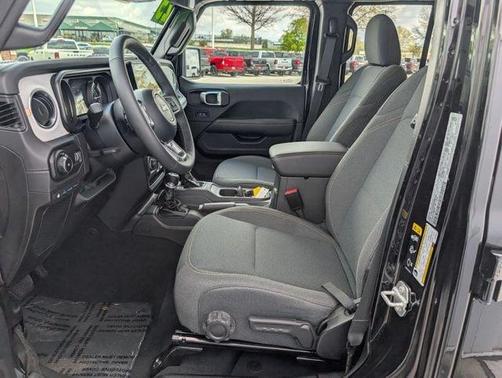 Black Clearcoat 2025 Jeep Wrangler 4xe Sahara