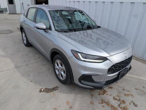 Lunar Silver Metallic 2025 Honda HR-V LX