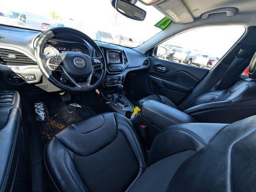 Olive Green Pearlcoat 2021 Jeep Cherokee Latitude Plus