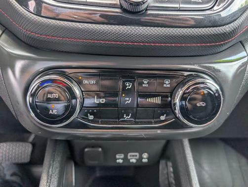 Sterling Gray Metallic 2023 Chevrolet Trailblazer RS