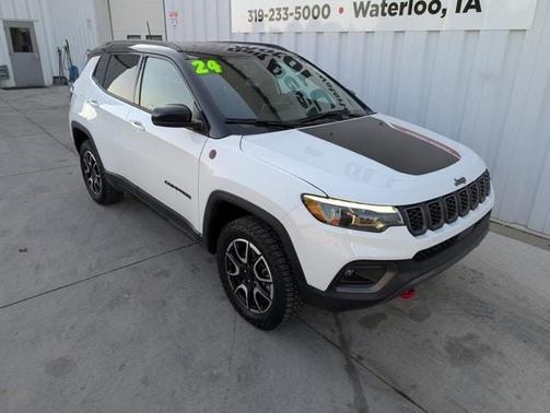 2024 Jeep Compass Trailhawk