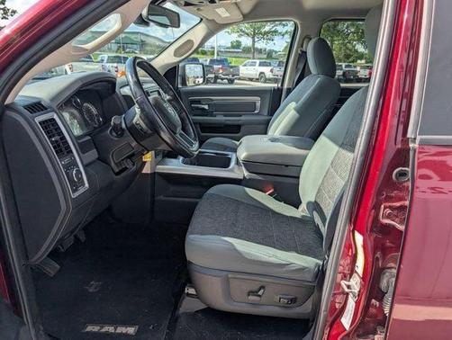 Delmonico Red Pearlcoat 2017 RAM 1500 Big Horn