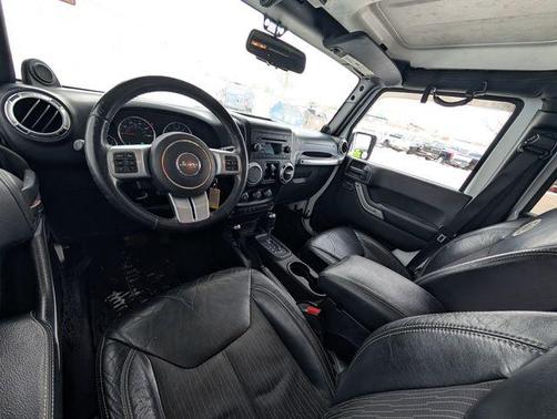 2013 Jeep Wrangler Unlimited Sport