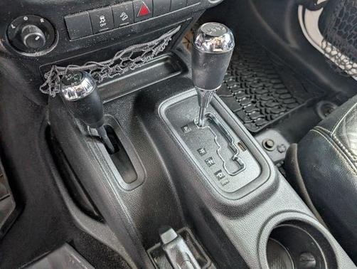 2013 Jeep Wrangler Unlimited Sport