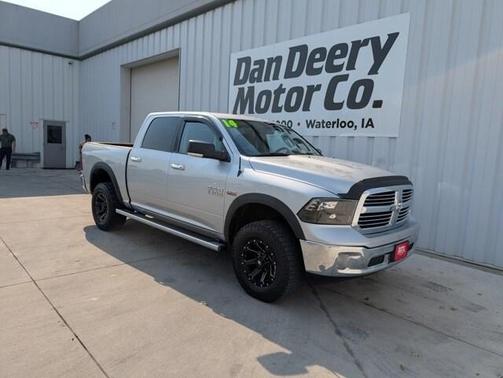 2014 RAM 1500 SLT