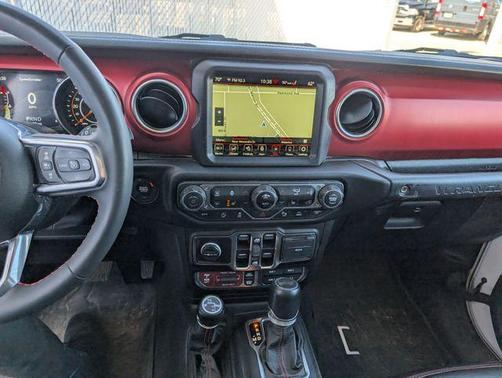 Bright White Clearcoat 2023 Jeep Wrangler Rubicon