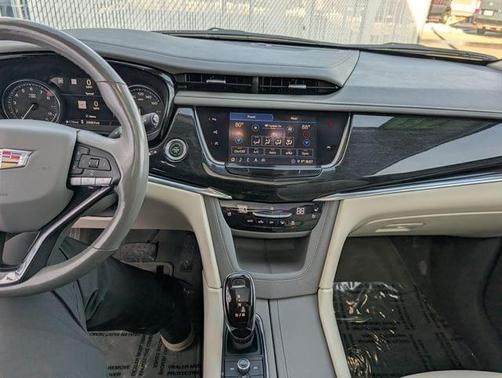 2020 Cadillac XT6 Premium Luxury AWD
