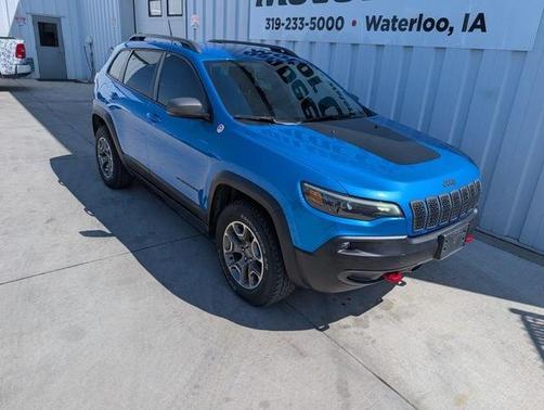 Hydro Blue Pearlcoat 2021 Jeep Cherokee Trailhawk