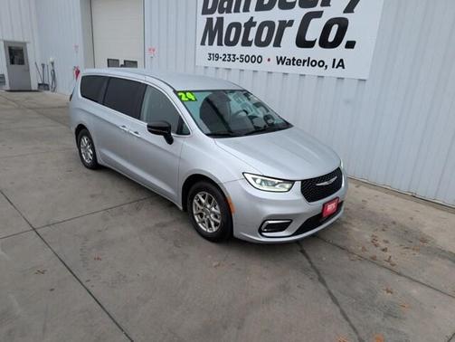 2024 Chrysler Pacifica Touring-L