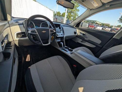 Champagne Silver 2013 Chevrolet Equinox 1LT