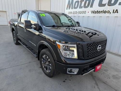 2019 Nissan Titan PRO-4X
