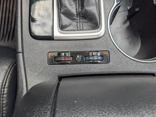 2018 Toyota Highlander Limited Platinum