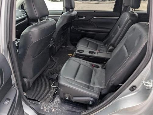 2018 Toyota Highlander Limited Platinum