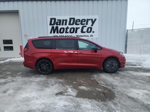 2026 Chrysler Pacifica Limited