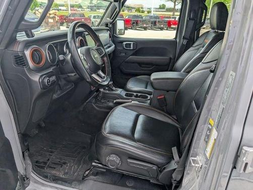 Sting Gray Clearcoat 2021 Jeep Gladiator Mojave