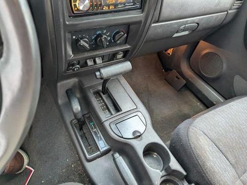 2000 Jeep Cherokee Sport