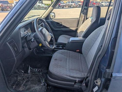 2000 Jeep Cherokee Sport