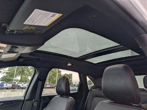 White Metallic 2025 Ford Escape ST-Line Elite