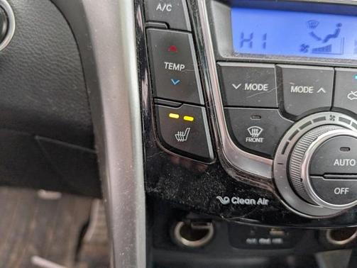 2013 Hyundai Elantra GT Base