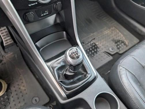 2013 Hyundai Elantra GT Base