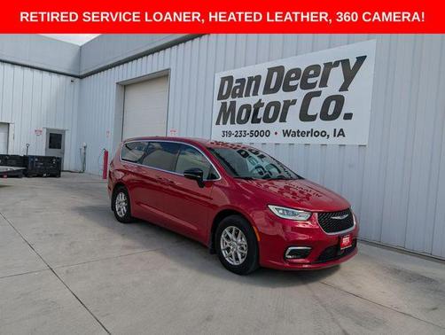 Red 2025 Chrysler Pacifica Select