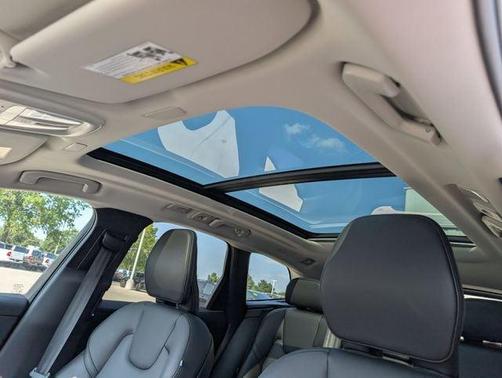 Silver 2024 Volvo XC60 Recharge Plug-In Hybrid T8 Plus Dark Theme