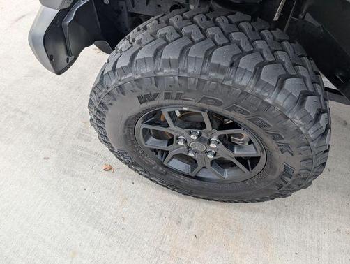 Black Clearcoat 2025 Jeep Wrangler Sport