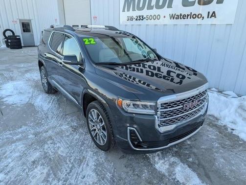 2022 GMC Acadia Denali