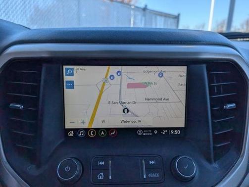 2022 GMC Acadia Denali