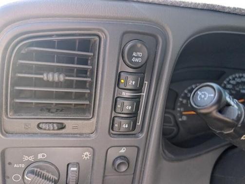 2003 Chevrolet Silverado 1500 LS