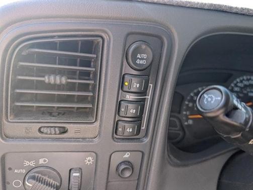 2003 Chevrolet Silverado 1500 LS
