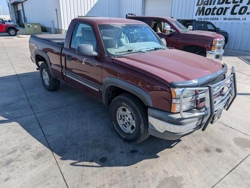 2003 Chevrolet Silverado 1500 LS