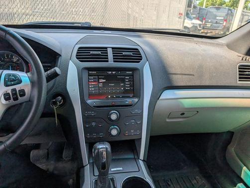 Sterling Gray Metallic 2013 Ford Explorer XLT