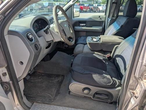 2004 Ford F-150 XLT SuperCrew