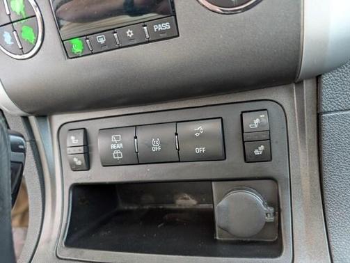 2012 Chevrolet Traverse 2LT